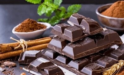 تصویر 1 از شکلات تلخ برای لحظات آرامش و انرژی بخش قلب